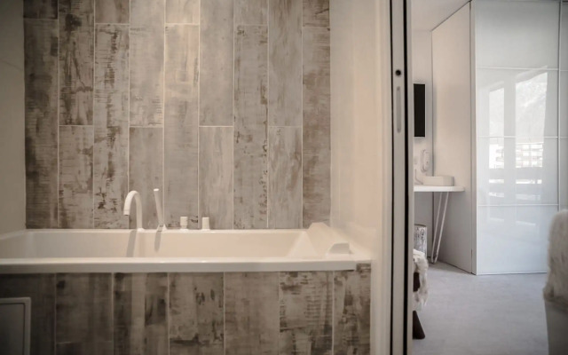 Rock Noir Hôtel & Spa