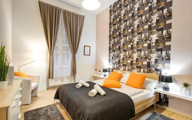 Standard Apartment by Hi5 - Weiner Leo