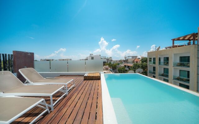 The Loft - Just 4 blocks from the beach