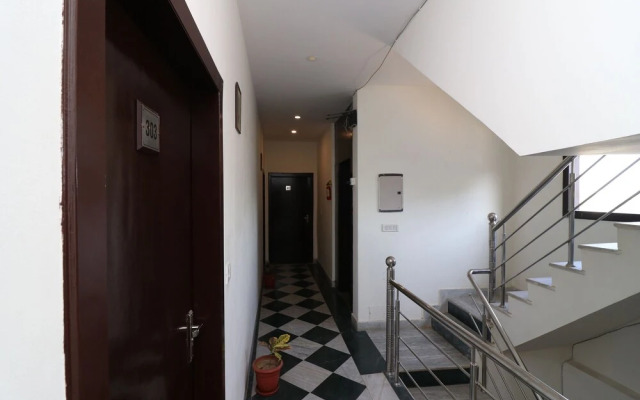 OYO 27759 Hotel Rajputana