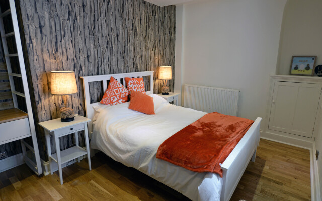 8 Culver Park - Close to Beach and Town Centre