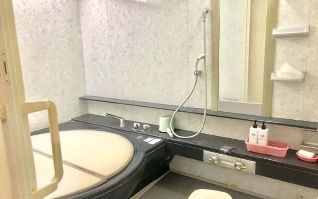 Capsule Hotel Block Room