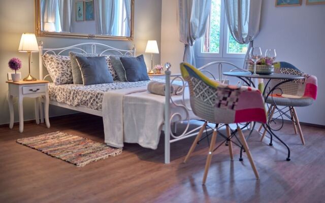 Old City Romantic Studios