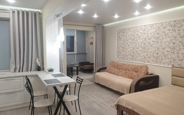 Апартаменты на улице Байкальская 208