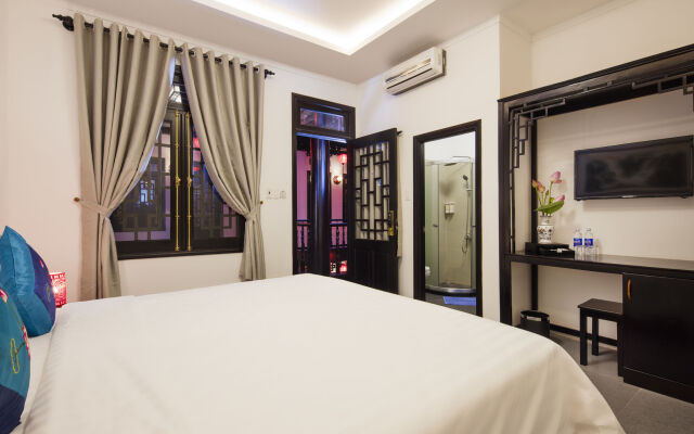 Phu House Hostel