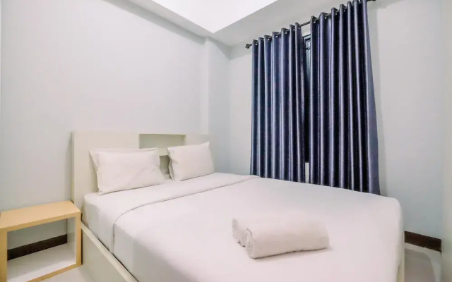 Well Furnished And Comfy 2Br At Royal Heights Apartment