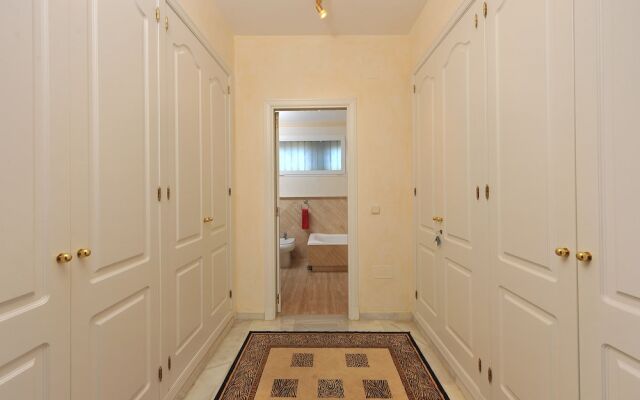 Apartamento Bahía de Marbella Canovas