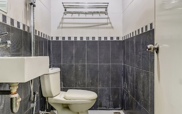 OYO Homes 91014 Eco Tourism Desa Cibodas Areng 2 Syariah