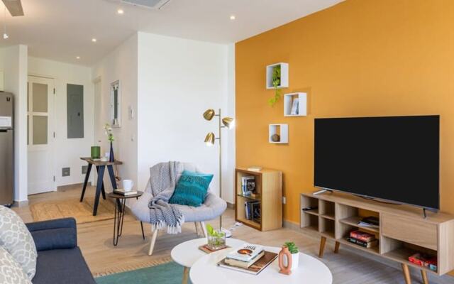 Captivating 1BR With Balcony in Panama