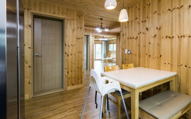 Kas Spa Dormitory Pension