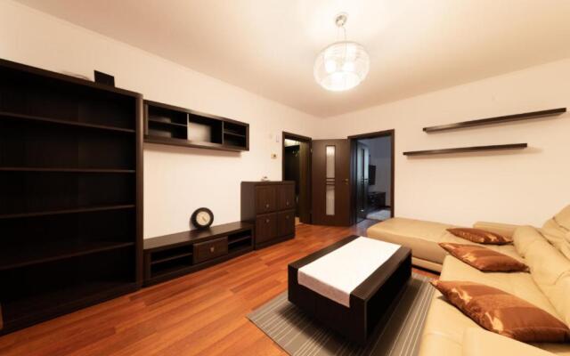 Montana Popa ApartHotel