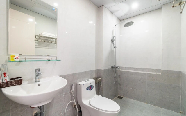 OYO 344 Three Girl Hotel & Apartment