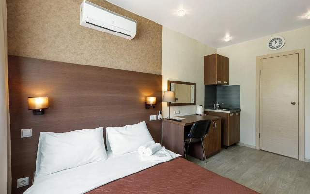 Авион на проспекте Ленина 38