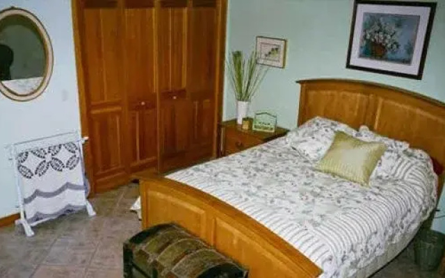 Axton Road Bed & Breakfast