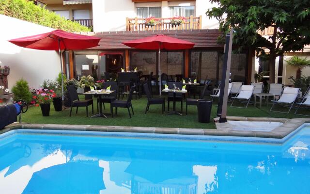Le Trophée Boutique Hôtel Spa - La Loggia Appart'hôtel
