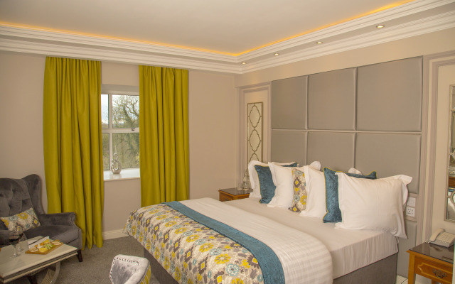 Cork’s Vienna Woods Hotel and Villas