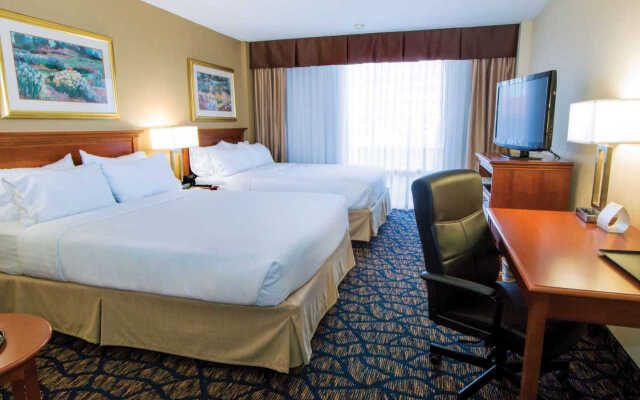 Holiday Inn Gainesville - University Center, an IHG Hotel