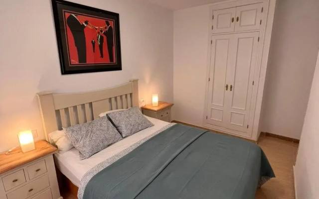 TORREMOLINOS CENTRO - Beautiful , newly renovated 2 bedroom apartment