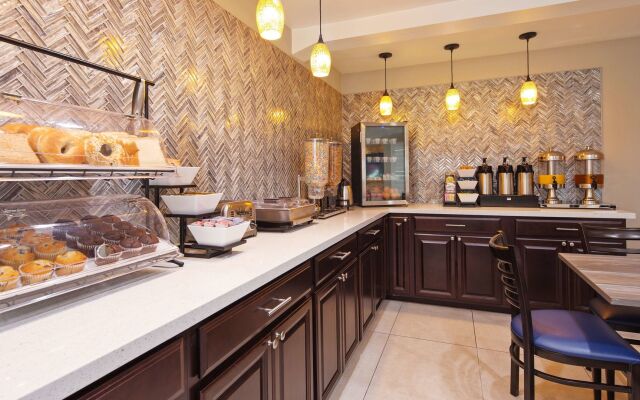 Quality Inn San Diego South - Chula Vista