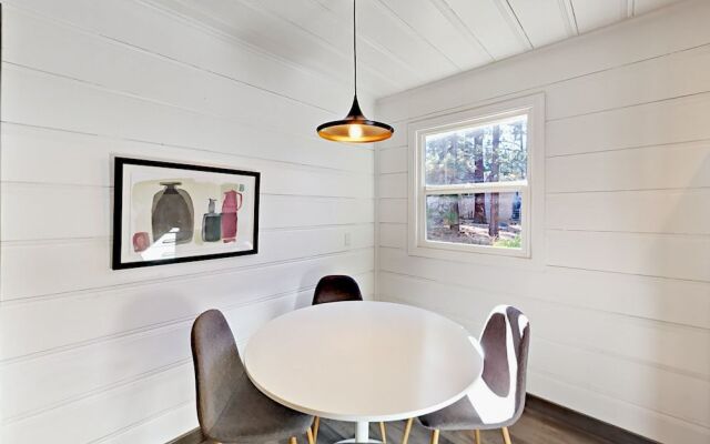 4093 Manzanita Ave Cabin Unit 5