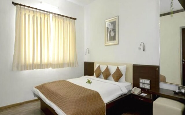 Seasons – An Apartment Hotel