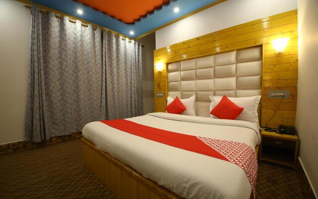 OYO 37706 Hotel Grand Inn