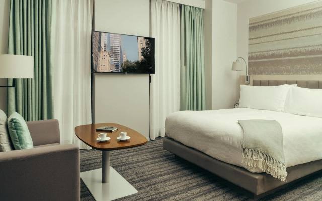 InterContinental Shanghai Wonderland by IHG