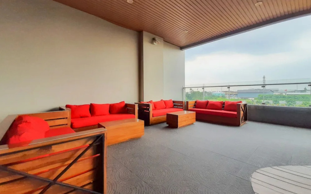 Nice And Cozy 1Br At Tamansari Iswara Apartment