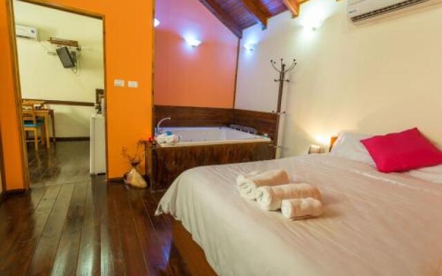 Liats Cabins