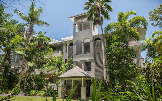 Oasis at Palm Cove