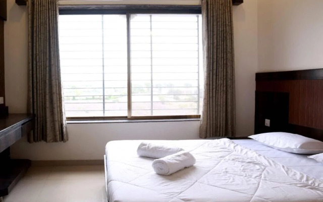 Hotel Sai Ramanand