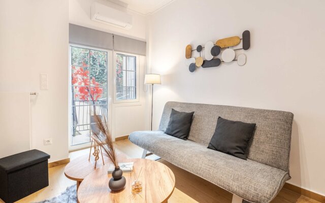 Phaedrus Living: Nea Smyrni Park View Flat