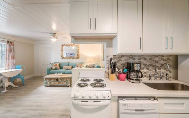 Spoonbill Suite at Driftwood #6