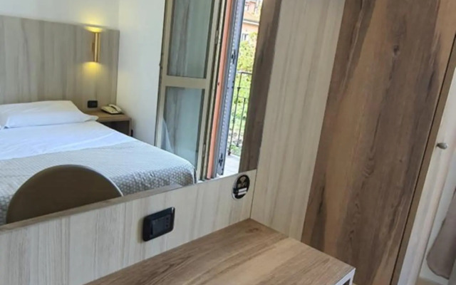 Hotel Mondial