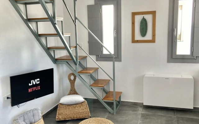 Aeron suites