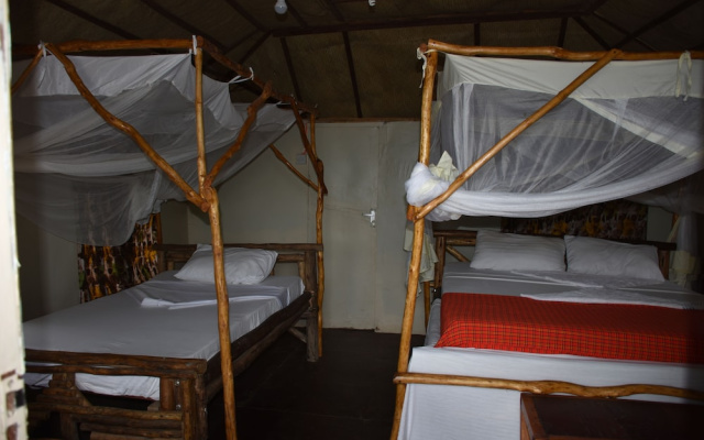 Kituri Selous Camps