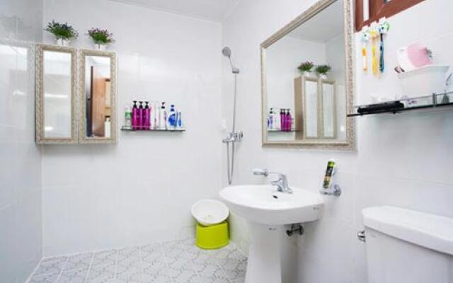 Casa Linda Guesthouse