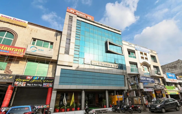 Treebo Trend Pleasure Inn