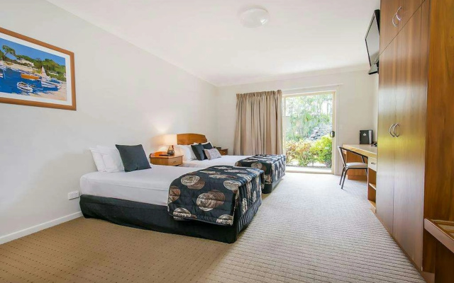 Shamrock Gardens Motel – Guest Rooms – Mackay