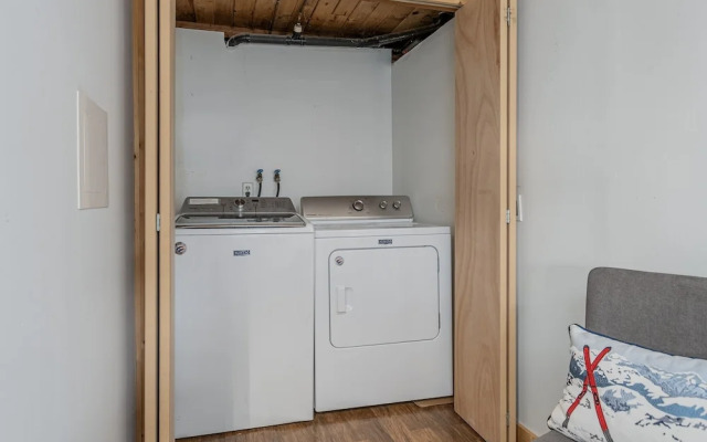 Riverhouse 3 Bedroom Home