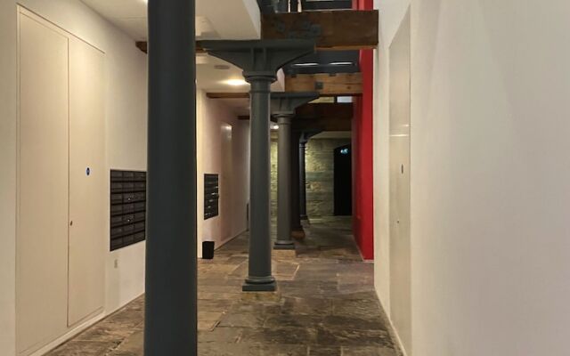Plymouth Luxurious Apartment
