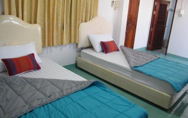 Safehouse Hostel