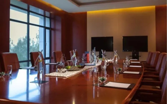 The Lakeview Tianjin -- Marriott Executive Apartments