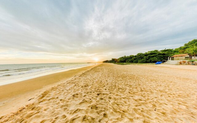 Sea Links Beach Hotel