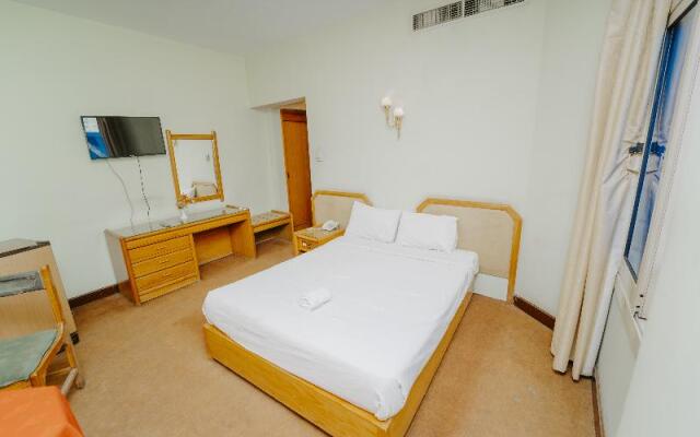 Queens Valley Hotel, Restaurants, Bars and Spa Luxor