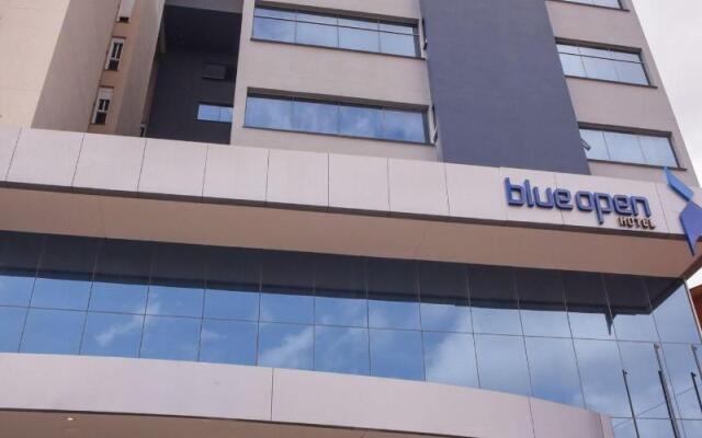 Blue Open Hotel