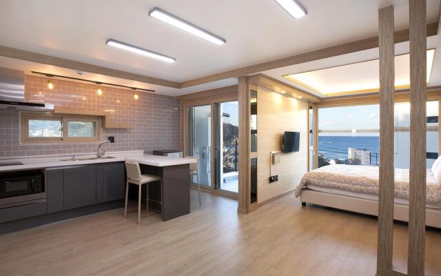 Donghae Haru Pension