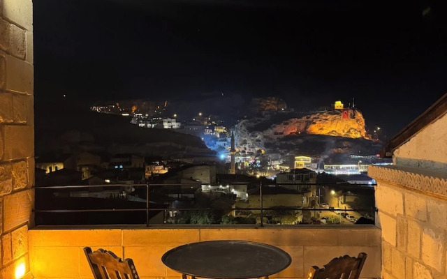 Midland Cave Suites