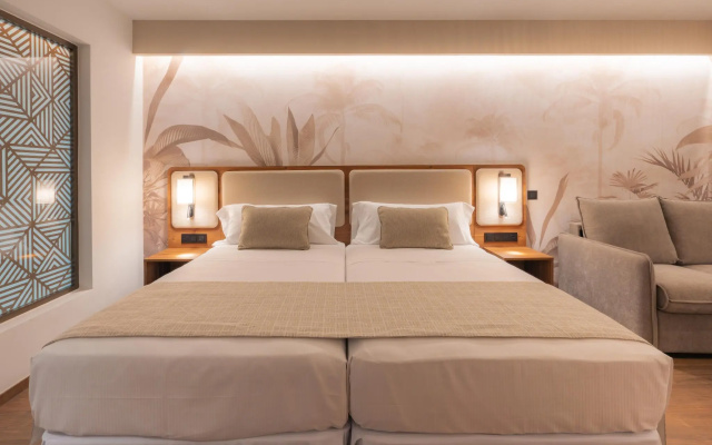 Hotel Riu Palace Phuket - All Inclusive - Image 2