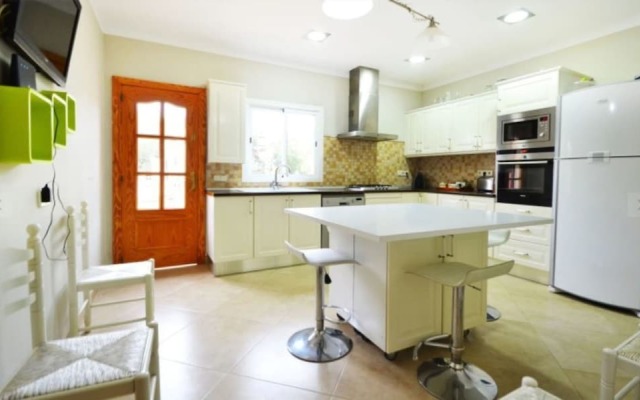 104509 -  Villa in Llucmajor